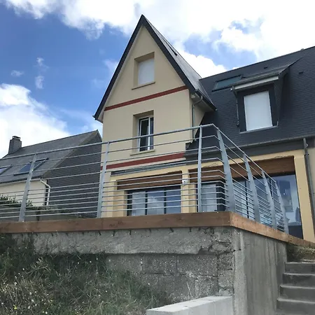 L'hermitage, Front De *