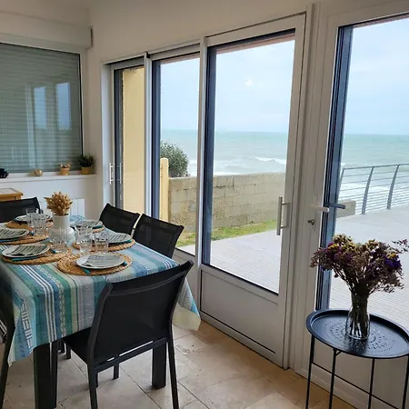 Vakantiehuis L'hermitage, Front De *