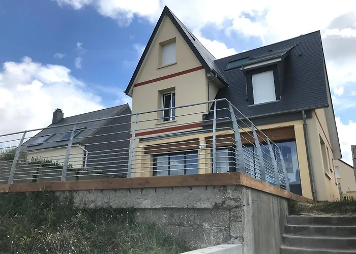 L'hermitage, Front De *